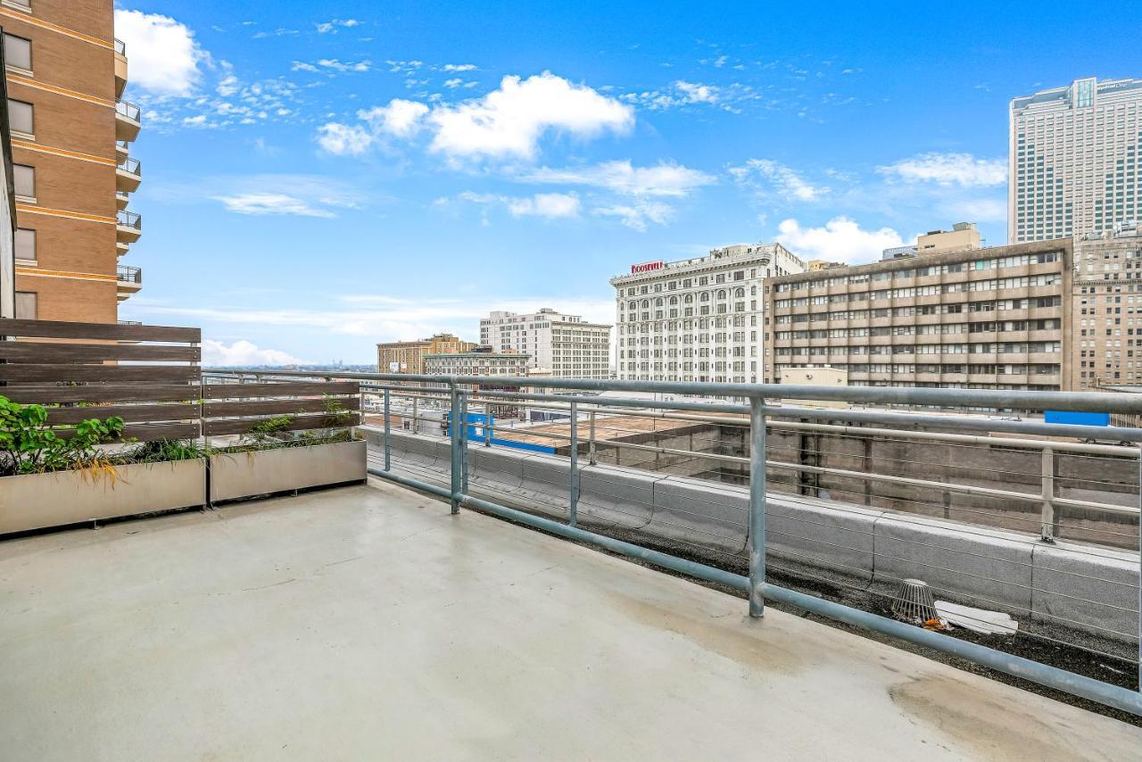 2 Bedroom Elegant Condos In Downtown Новий Орлеан Екстер'єр фото