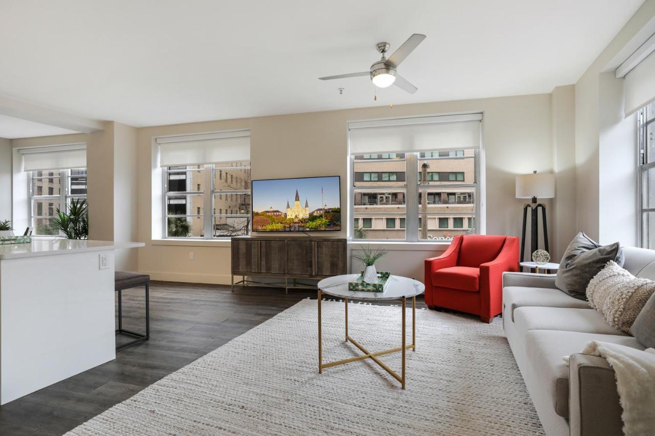 2 Bedroom Elegant Condos In Downtown Новий Орлеан Екстер'єр фото