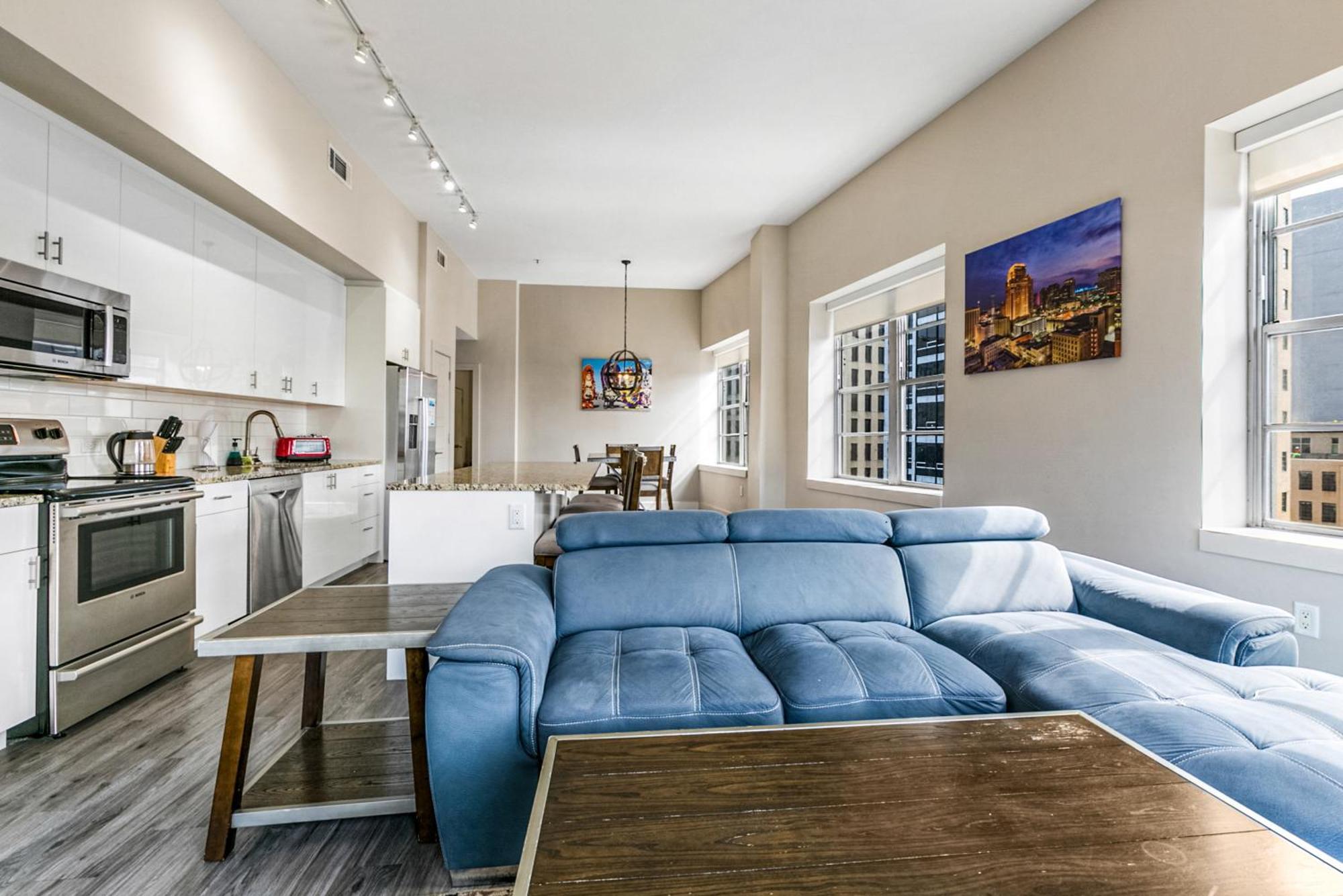 2 Bedroom Elegant Condos In Downtown Новий Орлеан Екстер'єр фото